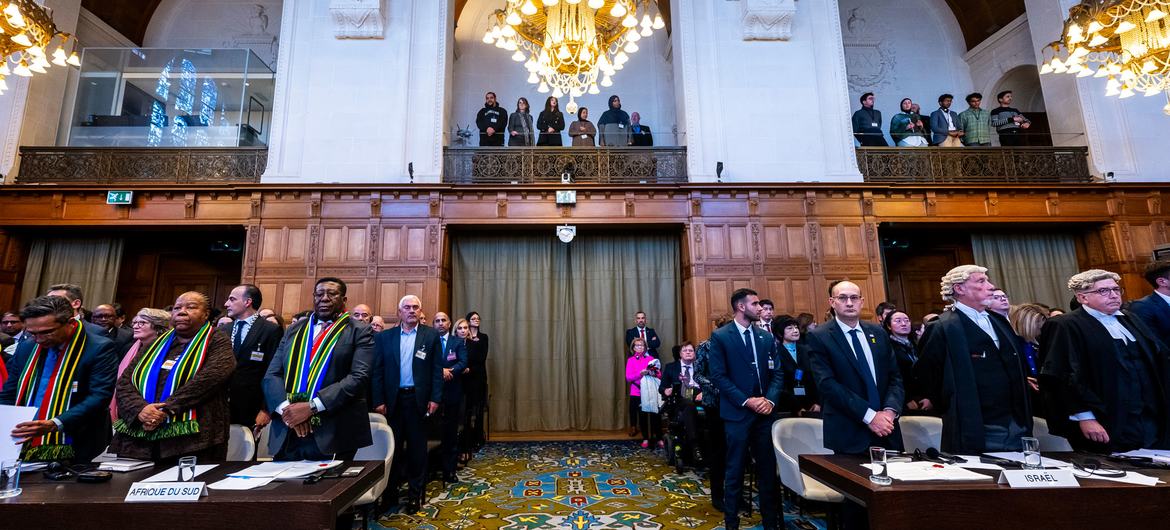 https://global.unitednations.entermediadb.net/assets/mediadb/services/module/asset/downloads/preset/Index/26-01-2024-ICJ-South-Africa-Israel-01.jpg/image1170x530cropped.jpg